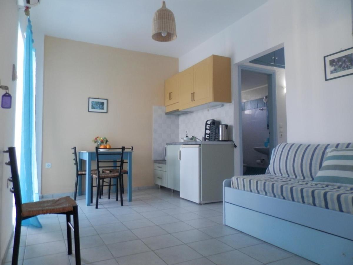 פלטאנס Silvi Mari Apartments מראה חיצוני תמונה