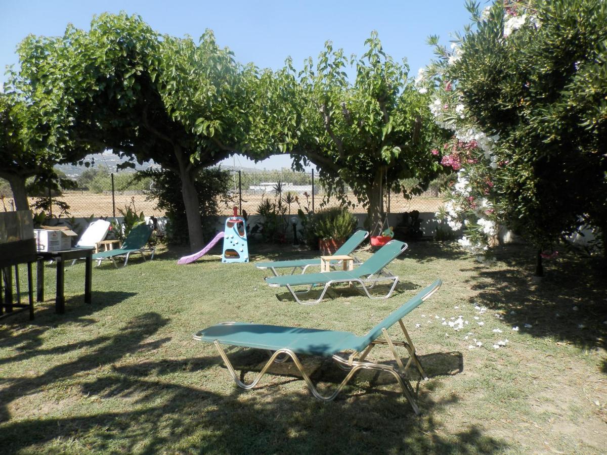 פלטאנס Silvi Mari Apartments מראה חיצוני תמונה