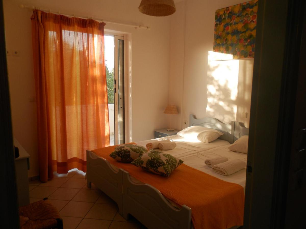 פלטאנס Silvi Mari Apartments מראה חיצוני תמונה