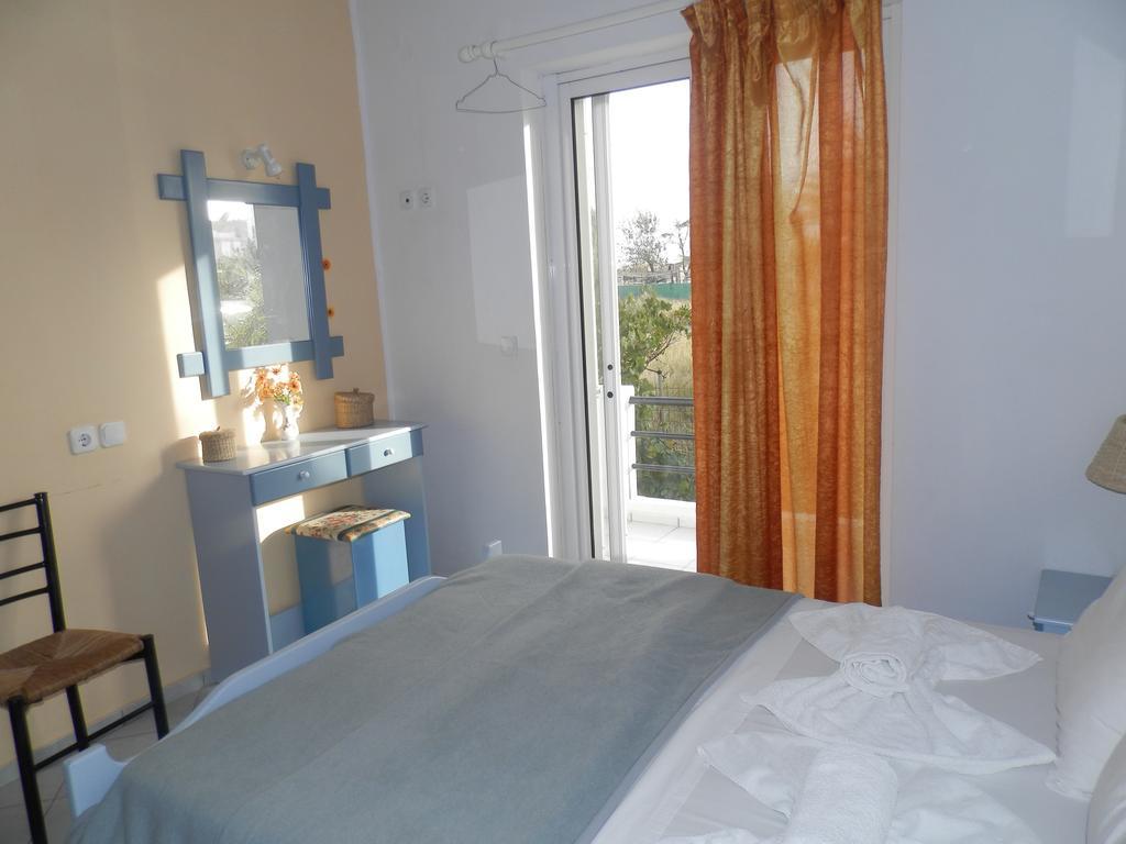 פלטאנס Silvi Mari Apartments מראה חיצוני תמונה