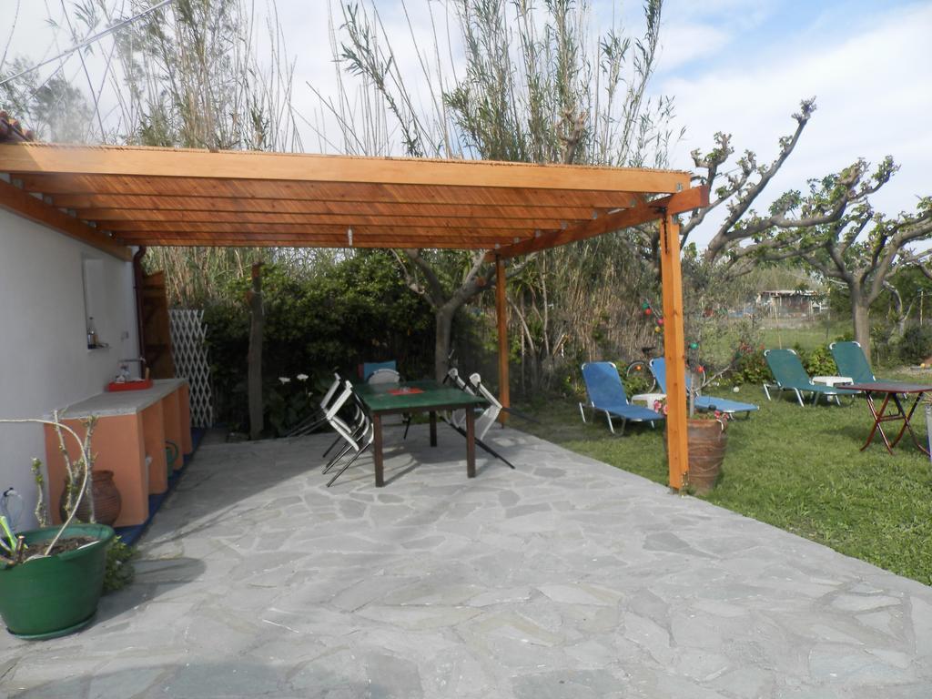 פלטאנס Silvi Mari Apartments מראה חיצוני תמונה