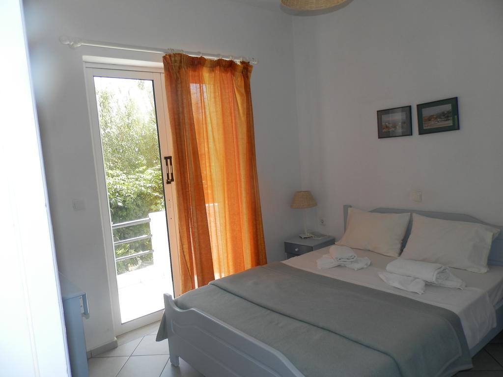 פלטאנס Silvi Mari Apartments מראה חיצוני תמונה
